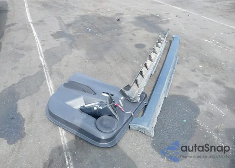 2021 Nissan Kicks Sv Xtronic Cvt z USA, uszkodzony, nr VIN 3N1CP5CV1ML537730